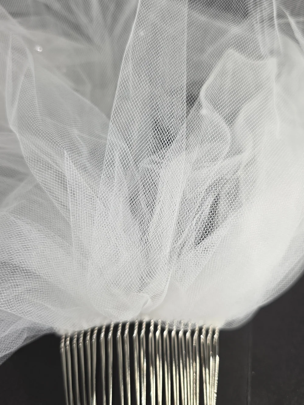 Vintage two-tier tulle bridal veil adorned delicate scattered pearls 36